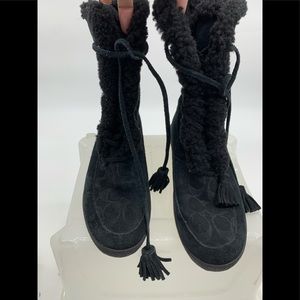 Coach Black Signature Suede winter boot, preowned